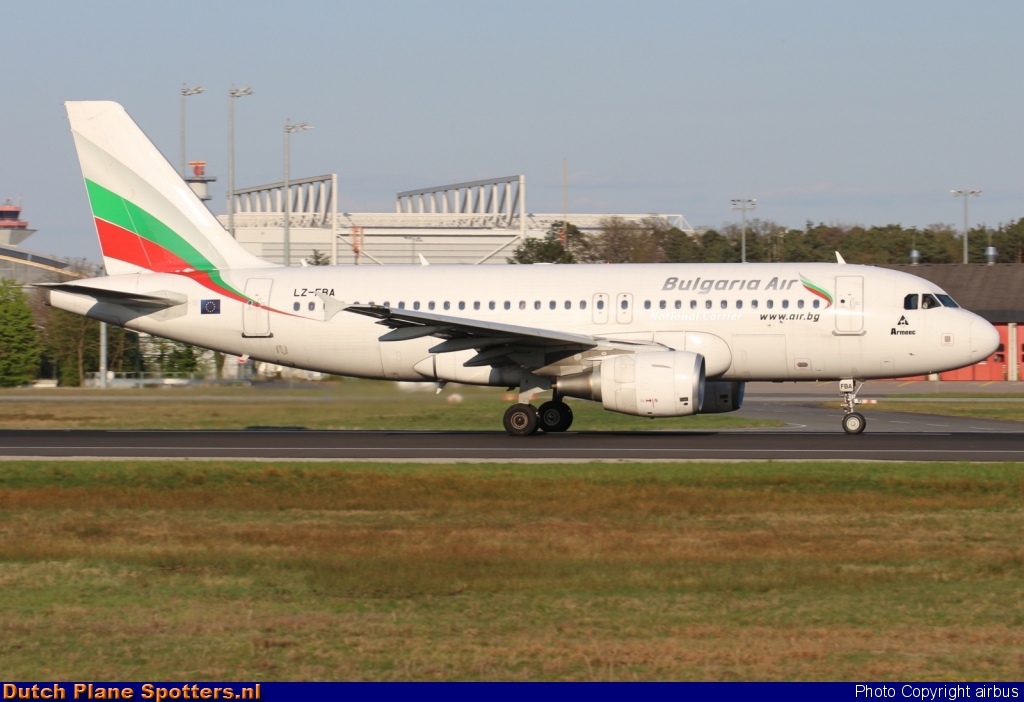 LZ-FBA Airbus A319 Bulgaria Air by airbus