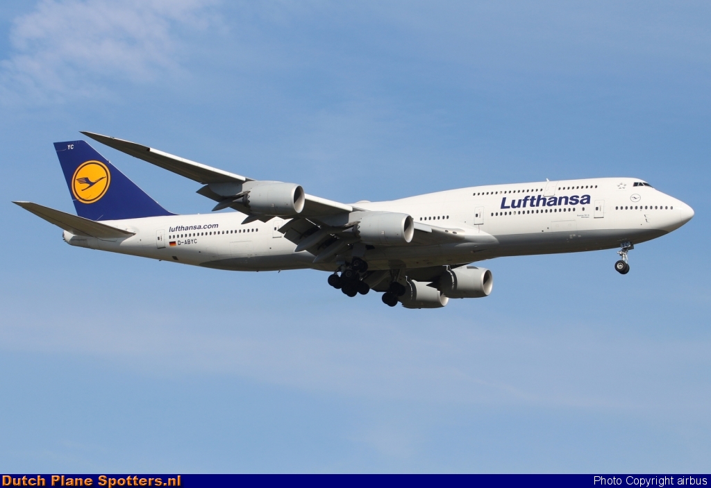 D-ABYC Boeing 747-8 Lufthansa by airbus