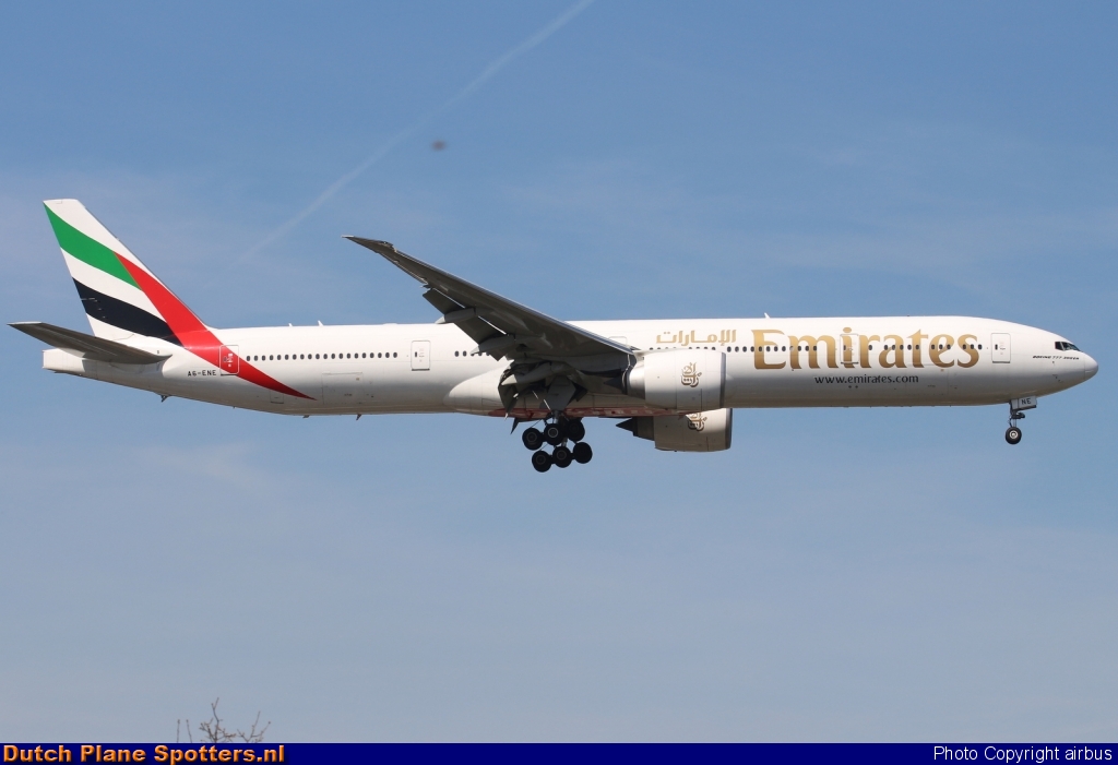 A6-ENE Boeing 777-300 Emirates by airbus