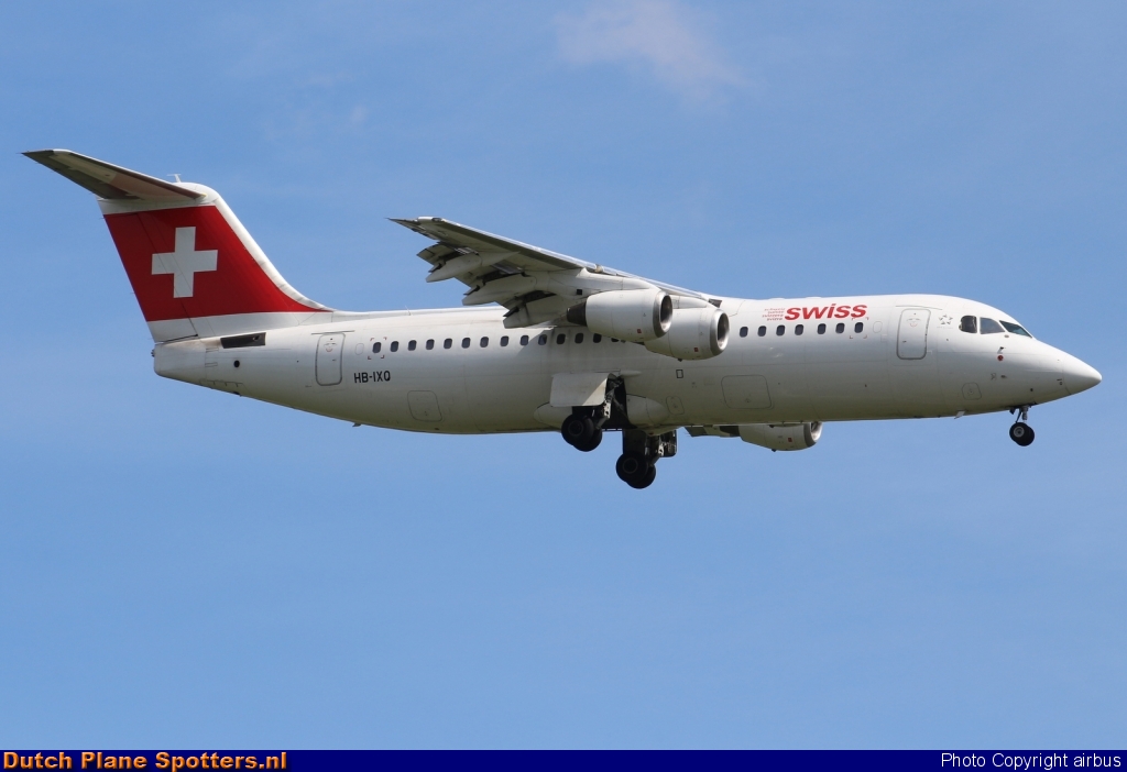 HB-IXQ BAe 146 Swiss International Air Lines by airbus
