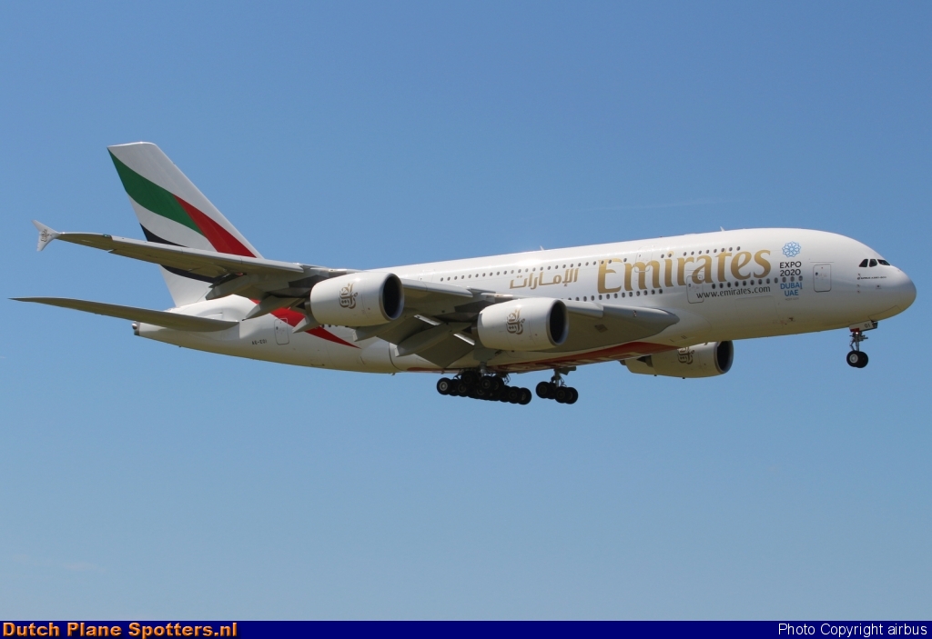 A6-EOI Airbus A380-800 Emirates by airbus