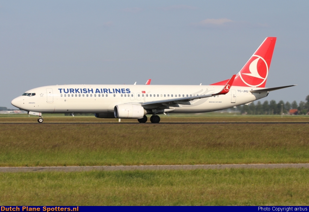TC-JHU Boeing 737-800 Turkish Airlines by airbus