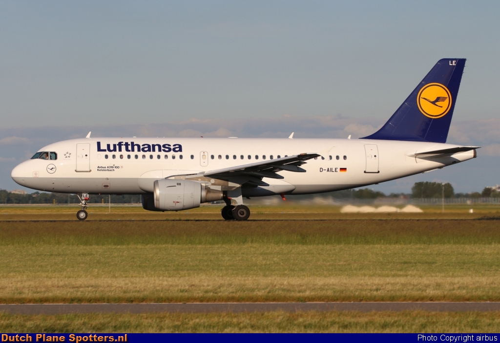 D-AILE Airbus A319 Lufthansa by airbus