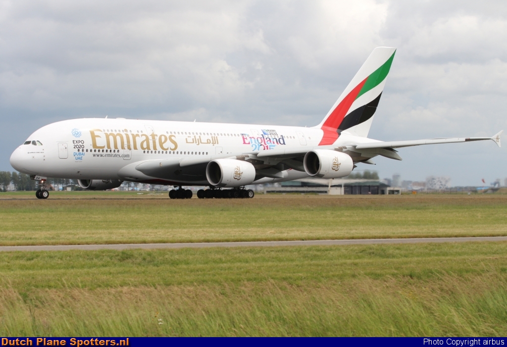 A6-EDA Airbus A380-800 Emirates by airbus