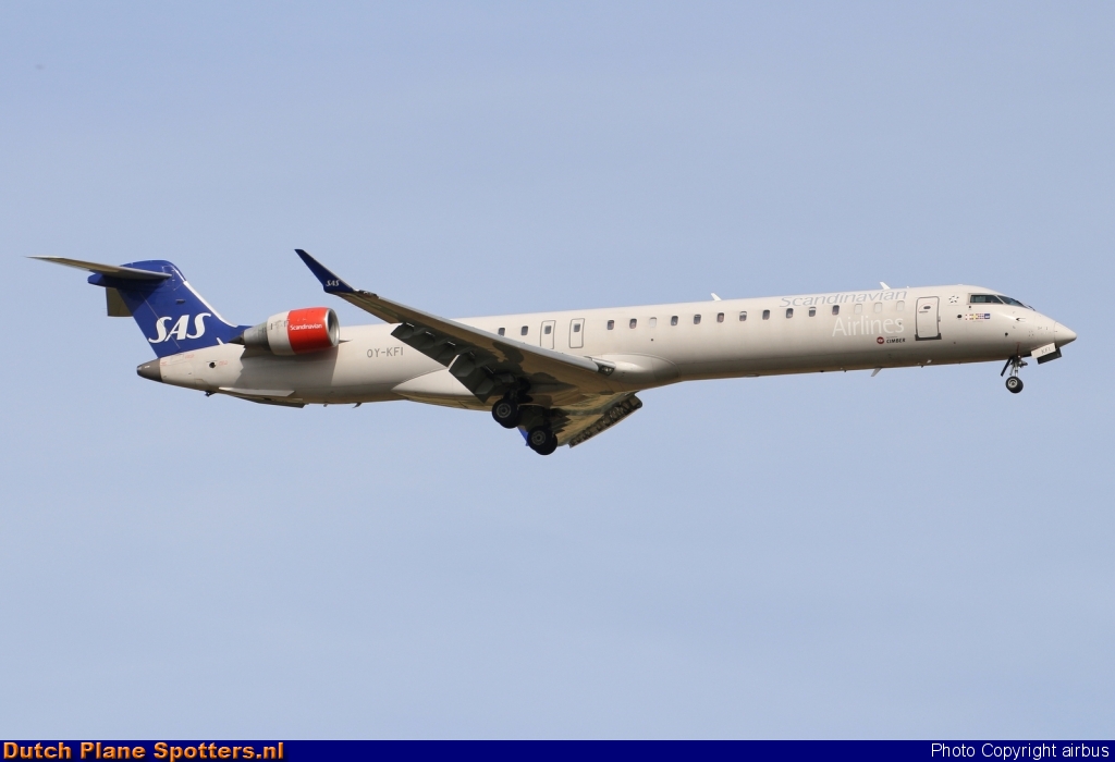 OY-KFI Bombardier Canadair CRJ900 Cimber A/S (SAS Scandinavian Airlines) by airbus