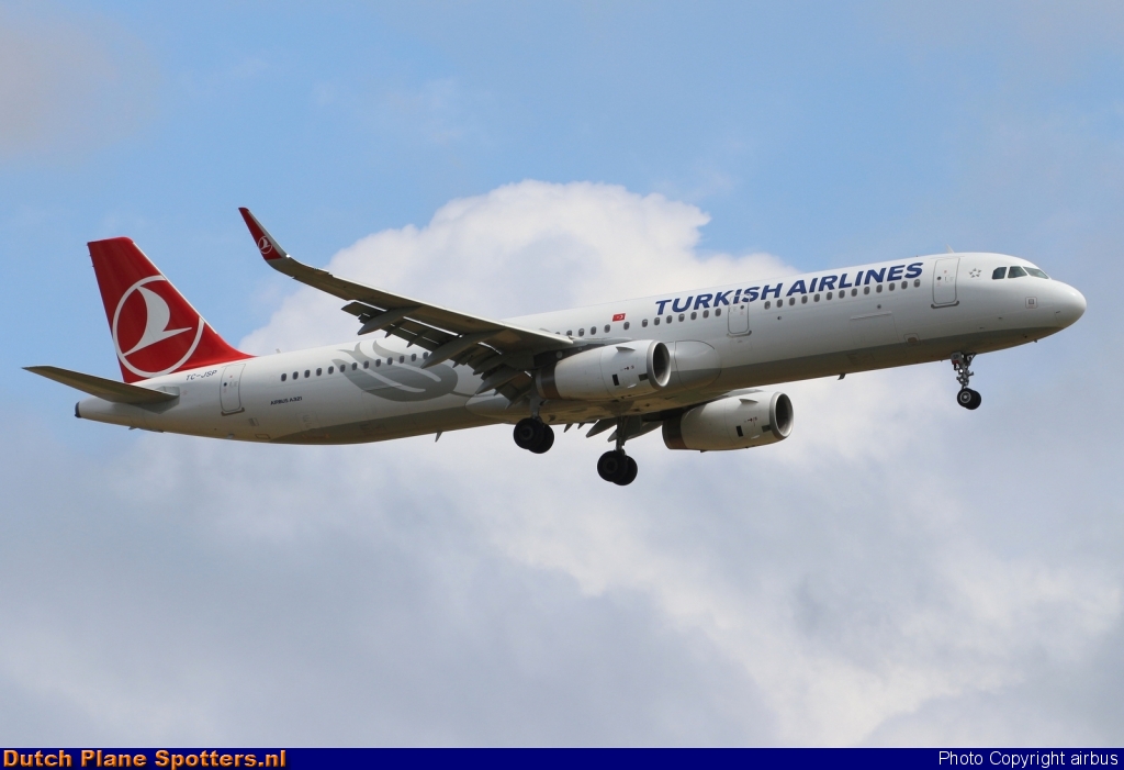 TC-JSP Airbus A321 Turkish Airlines by airbus