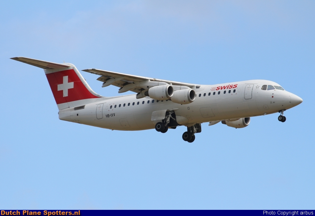 HB-IXV BAe 146 Swiss International Air Lines by airbus