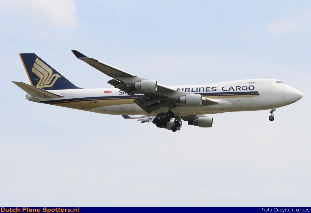 9V-SFN Boeing 747-400 Singapore Airlines Cargo by airbus