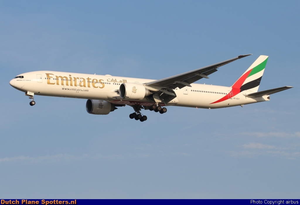 A6-EGY Boeing 777-300 Emirates by airbus