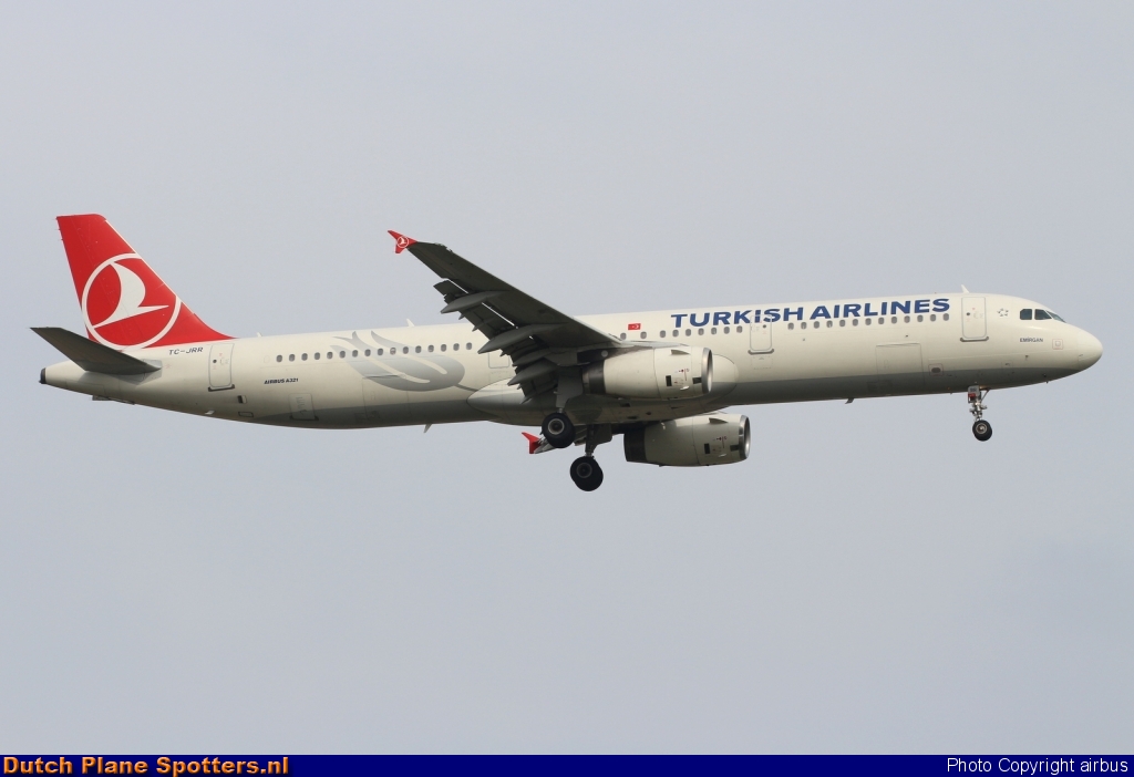 TC-JRR Airbus A321 Turkish Airlines by airbus