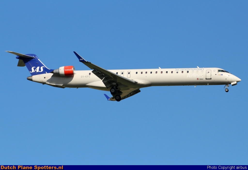 OY-KFC Bombardier Canadair CRJ900 Cimber A/S (SAS Scandinavian Airlines) by airbus