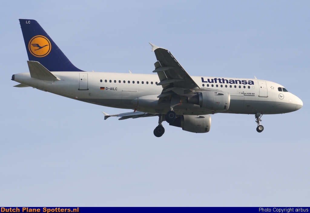 D-AILC Airbus A319 Lufthansa by airbus