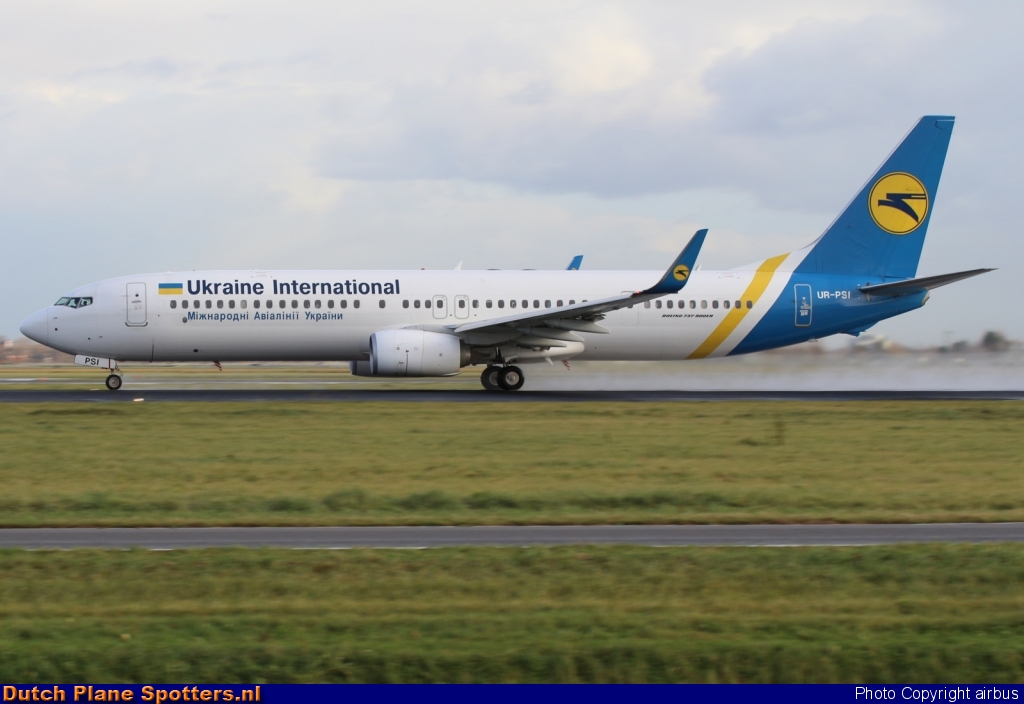UR-PSI Boeing 737-900 Ukraine International Airlines by airbus