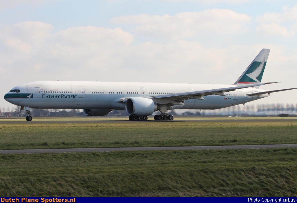 B-KPY Boeing 777-300 Cathay Pacific by airbus
