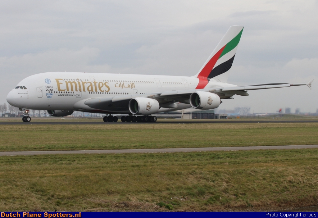 A6-EON Airbus A380-800 Emirates by airbus