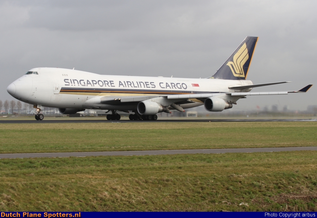 9V-SFP Boeing 747-400 Singapore Airlines Cargo by airbus