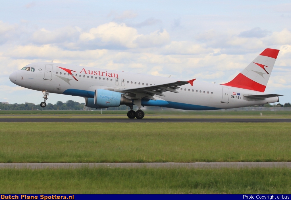 OE-LBV Airbus A320 Austrian Airlines by airbus