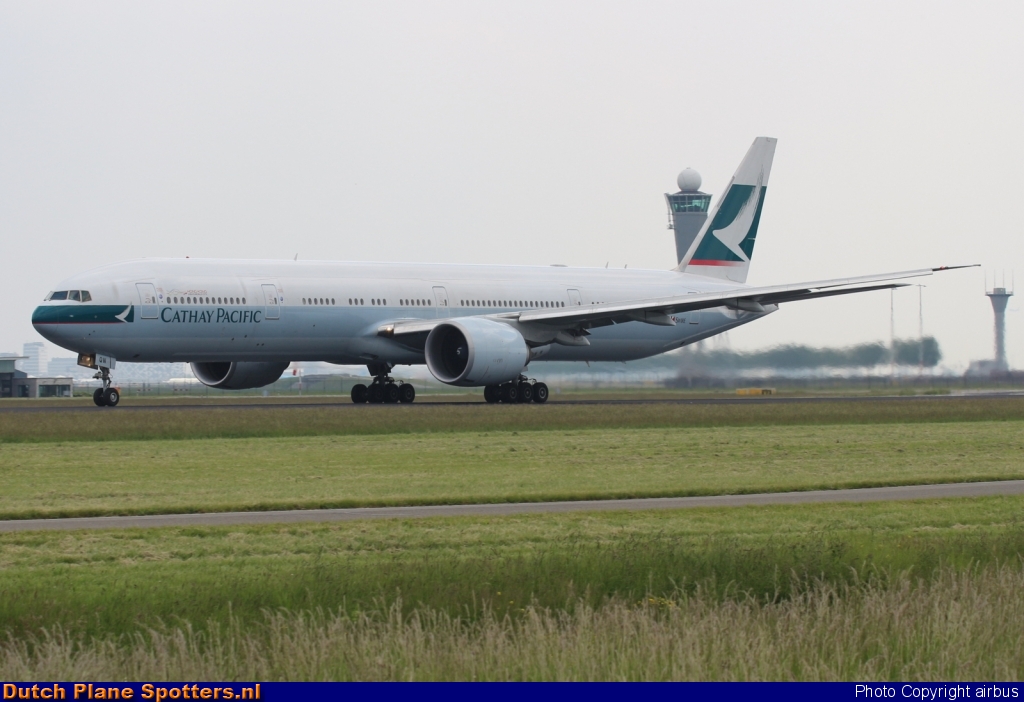 B-KQN Boeing 777-300 Cathay Pacific by airbus
