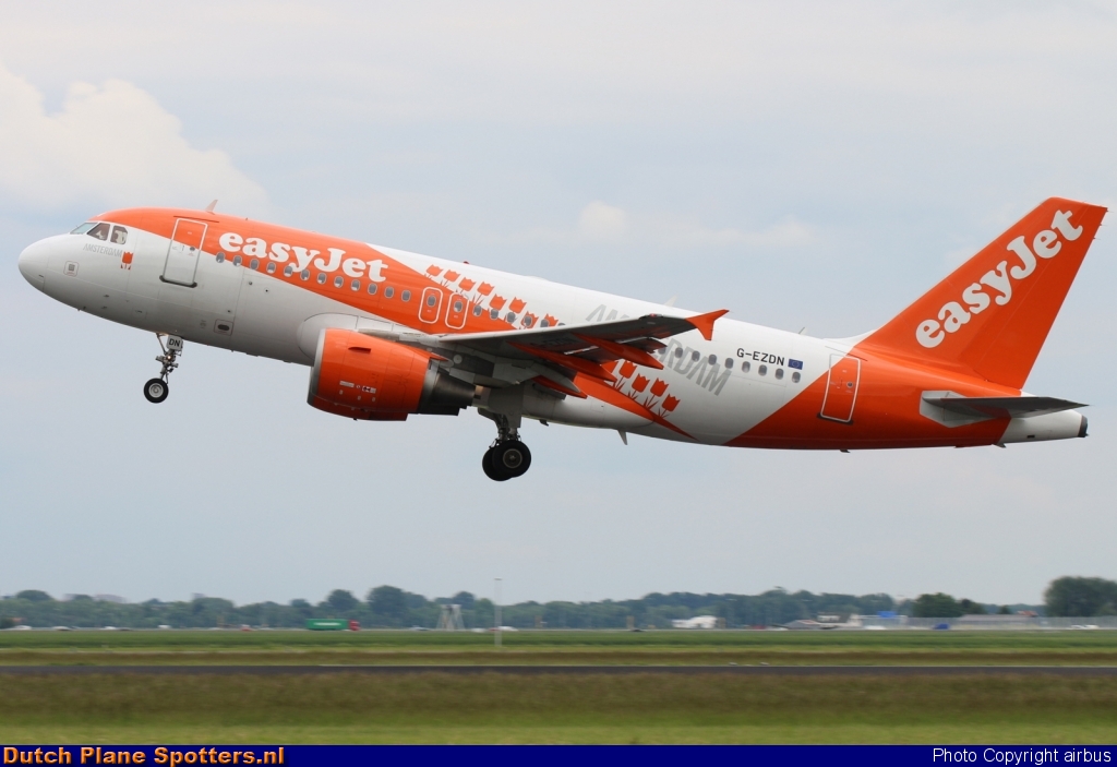 G-EZDN Airbus A319 easyJet by airbus