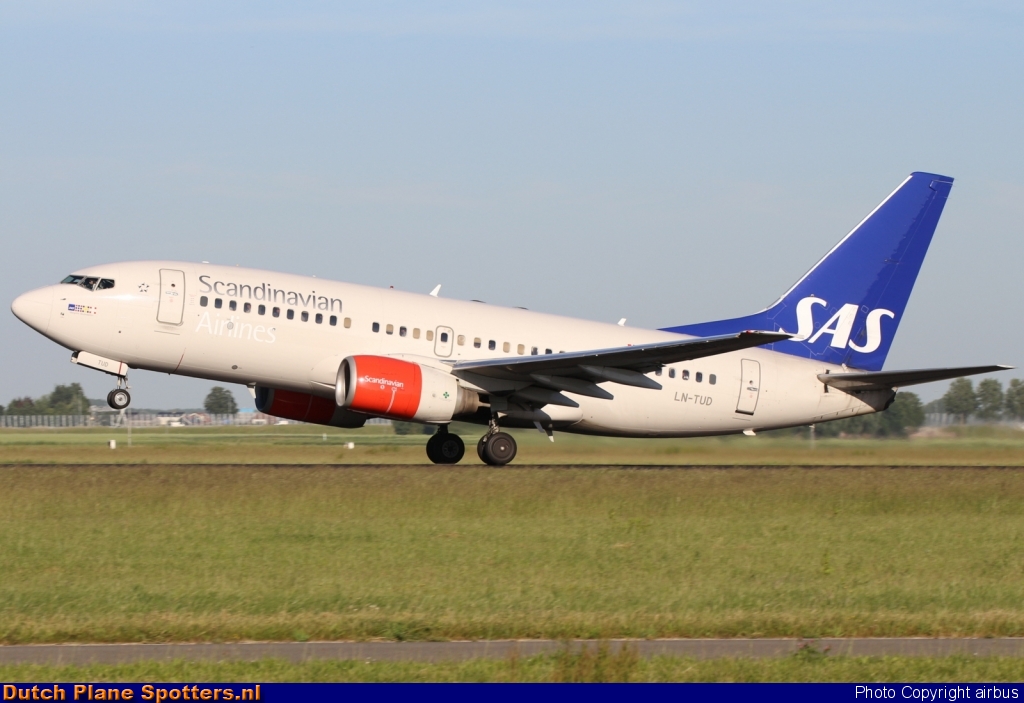 LN-TUD Boeing 737-700 SAS Scandinavian Airlines by airbus