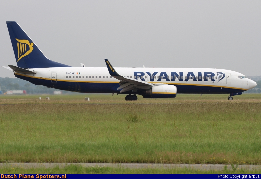 EI-DAE Boeing 737-800 Ryanair by airbus