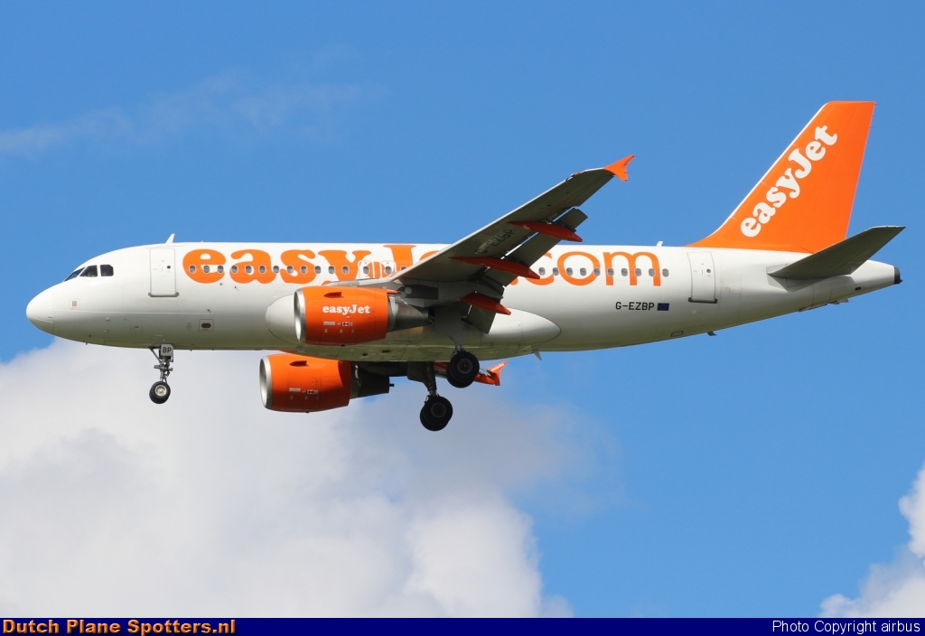 G-EZBP Airbus A319 easyJet by airbus