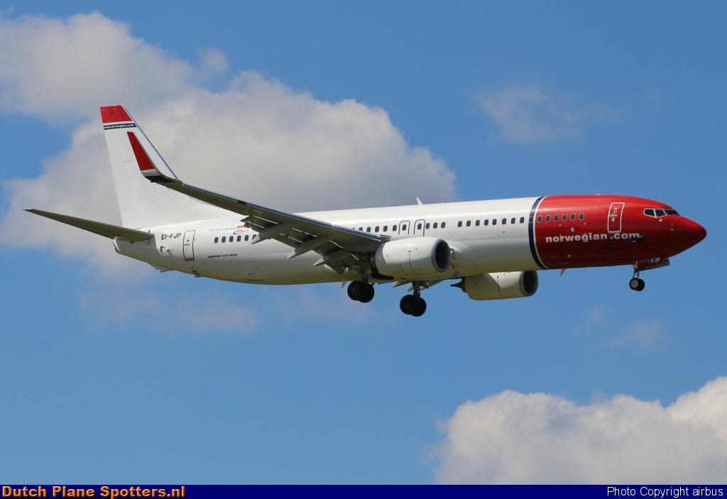 EI-FJP Boeing 737-800 Norwegian Air Shuttle by airbus