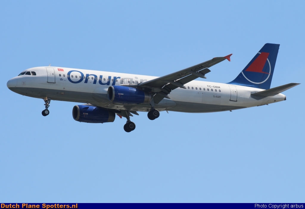 TC-OBM Airbus A320 Onur Air by airbus