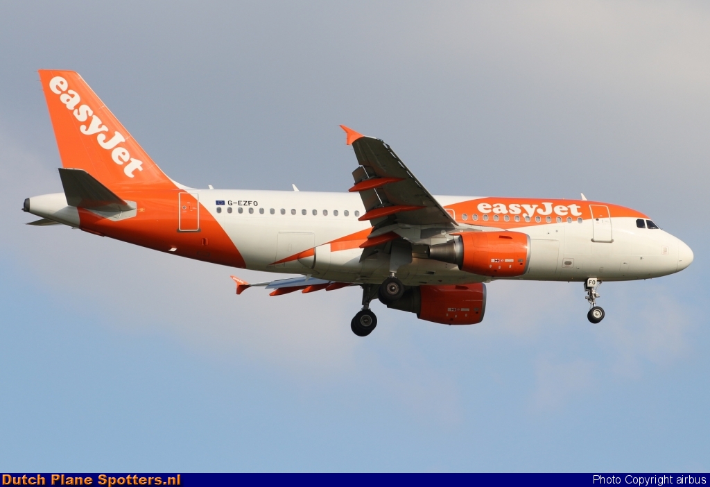 G-EZFO Airbus A319 easyJet by airbus