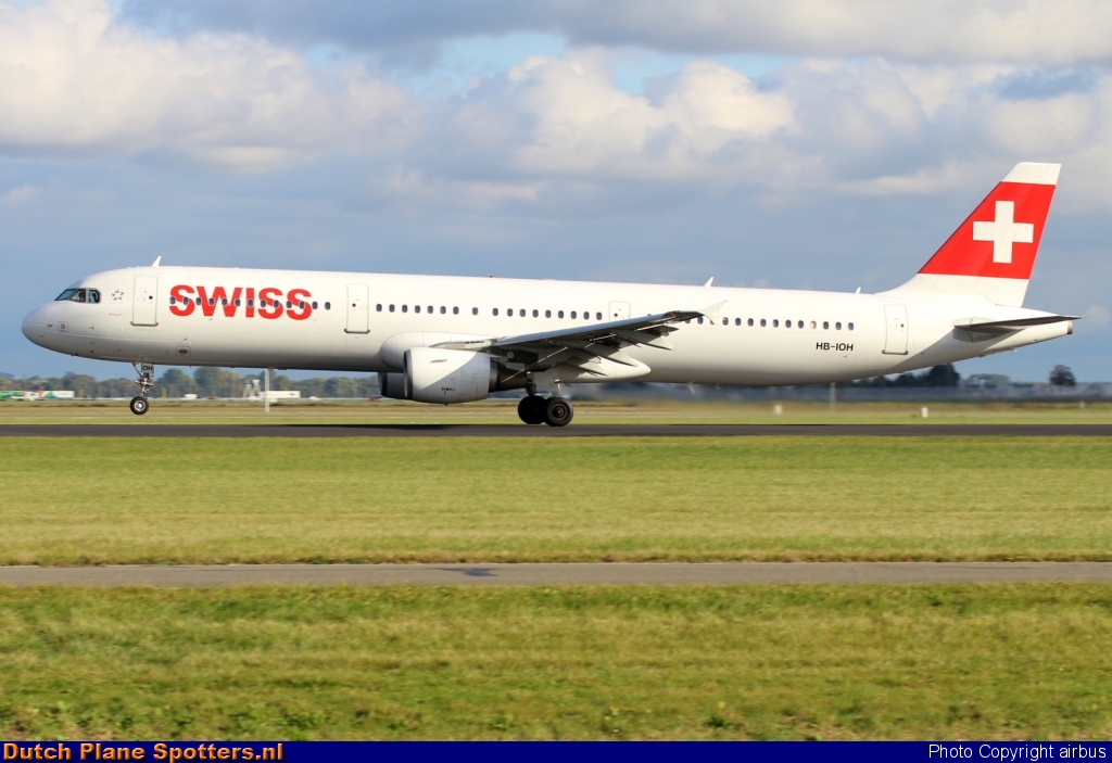 HB-IOH Airbus A321 Swiss International Air Lines by airbus