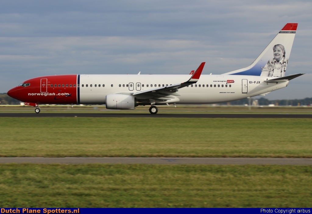EI-FJX Boeing 737-800 Norwegian Air Shuttle by airbus