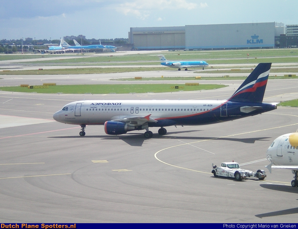 VP-BZR Airbus A320 Aeroflot - Russian Airlines by MariovG
