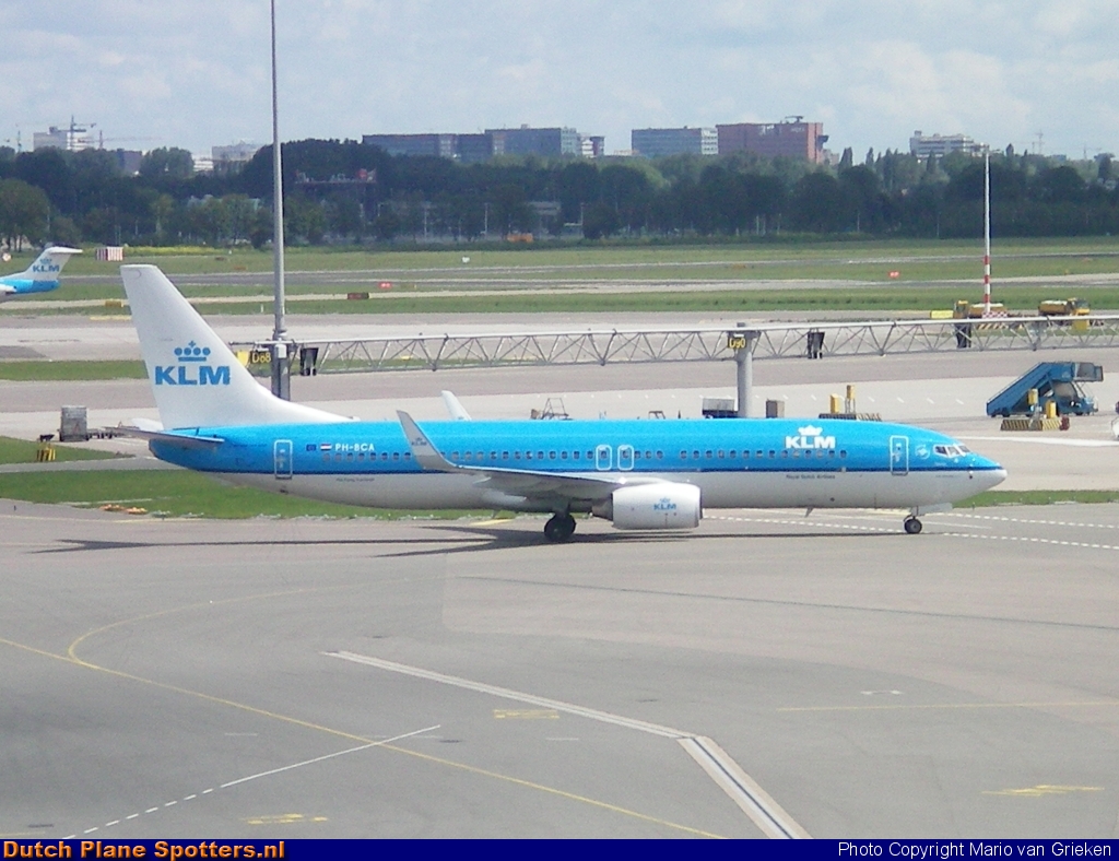 PH-BCA Boeing 737-800 KLM Royal Dutch Airlines by MariovG