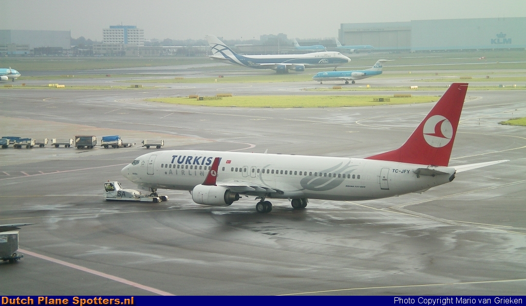 TC-JFY Boeing 737-800 Turkish Airlines by MariovG