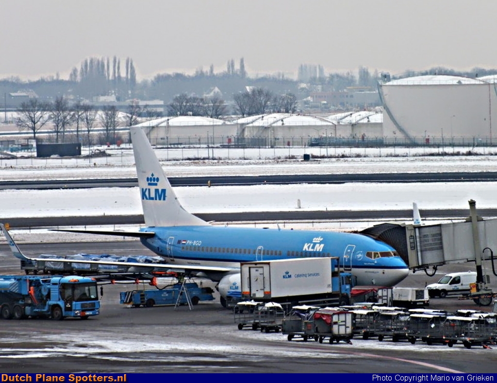 PH-BGO Boeing 737-700 KLM Royal Dutch Airlines by MariovG
