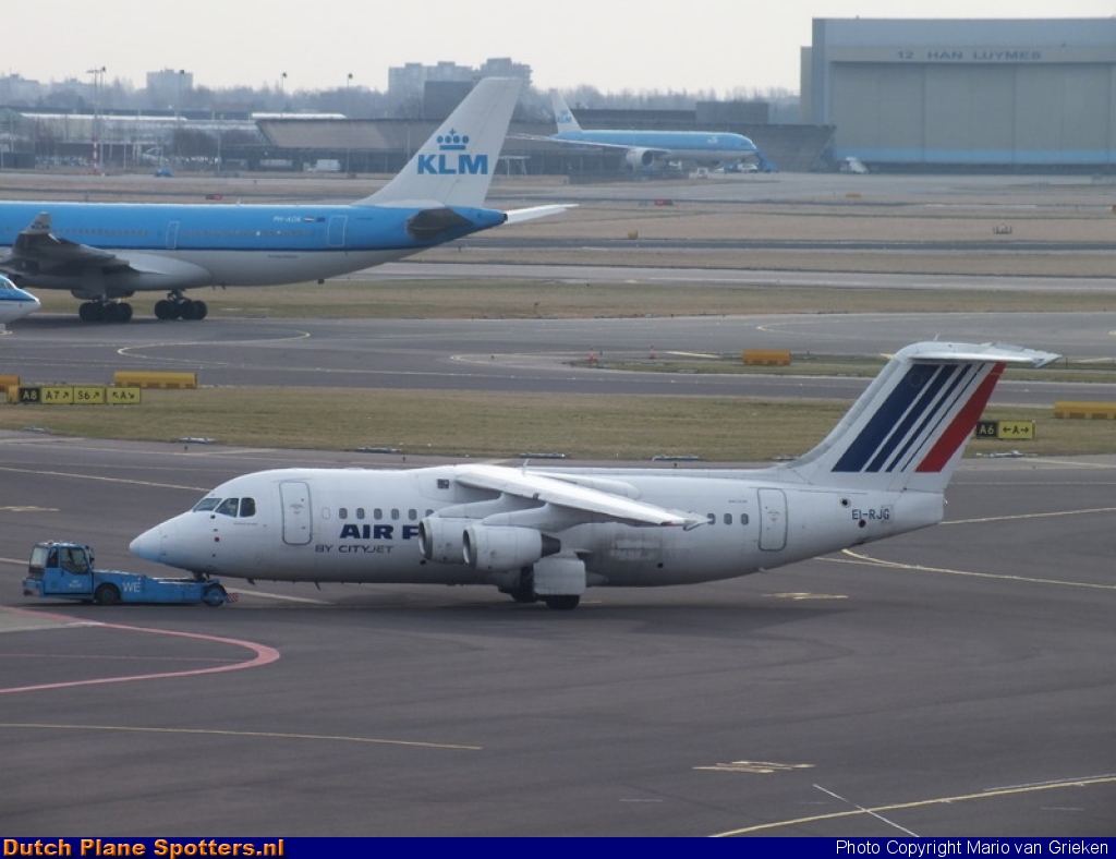 EI-RJG BAe 146 Cityjet (Air France) by MariovG