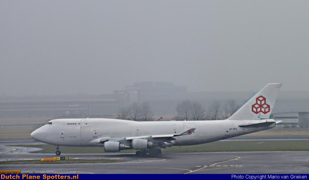 LX-ZCV Boeing 747-400 Cargolux by MariovG