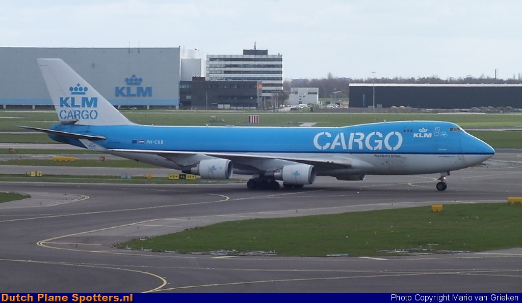 PH-CKB Boeing 747-400 KLM Cargo by MariovG