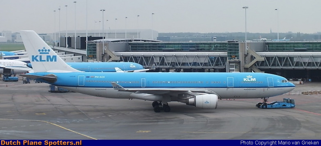 PH-AOI Airbus A330-200 KLM Royal Dutch Airlines by MariovG