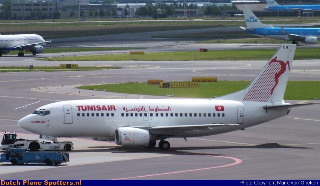 TS-IOH Boeing 737-500 Tunisair by MariovG