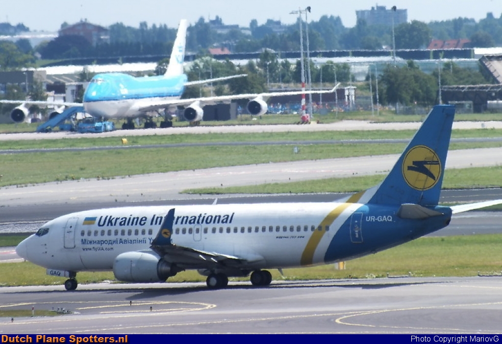 UR-GAQ Boeing 737-300 Ukraine International Airlines by MariovG