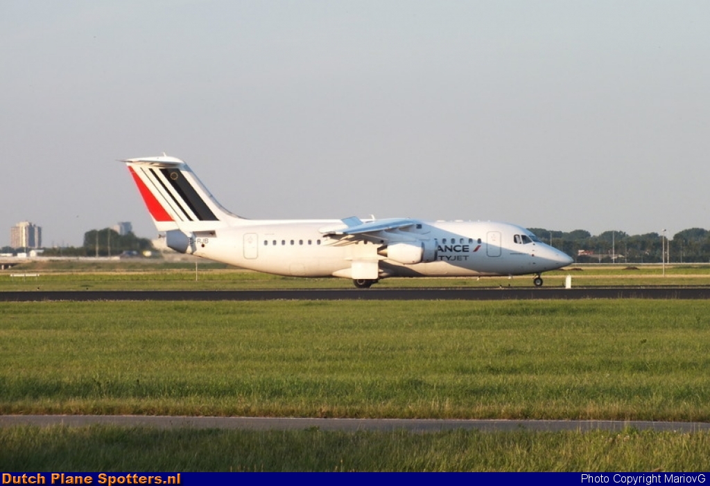EI-RJB BAe 146 Cityjet (Air France) by MariovG