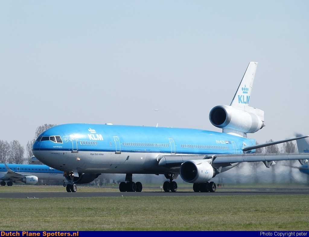 PH-KCK McDonnell Douglas MD-11 KLM Royal Dutch Airlines by peter
