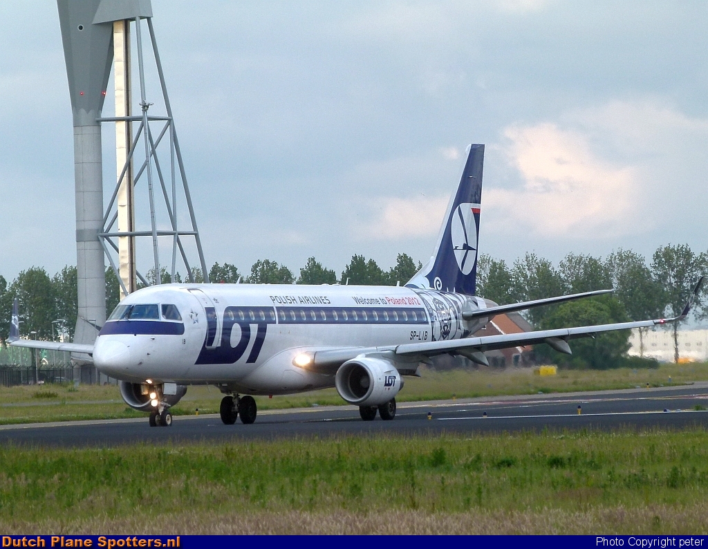 SP-LIB Embraer 175 LOT Polish Airlines by peter