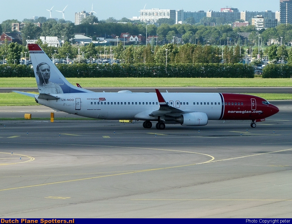 LN-NOO Boeing 737-800 Norwegian Air Shuttle by peter