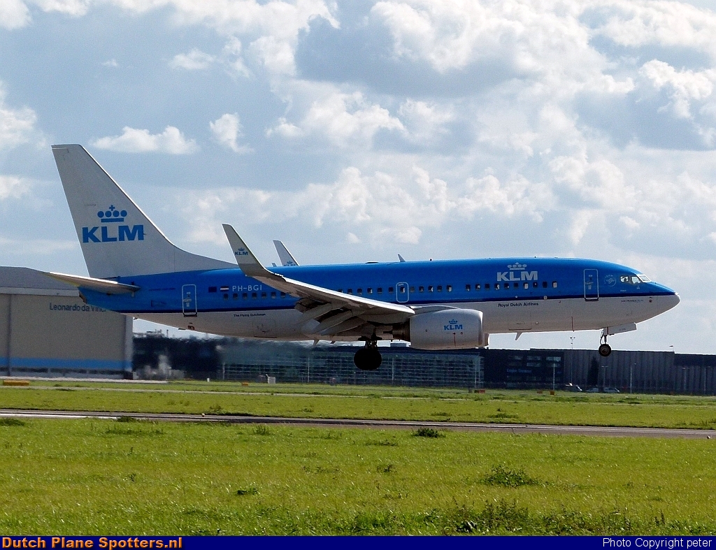 PH-BGI Boeing 737-700 KLM Royal Dutch Airlines by peter