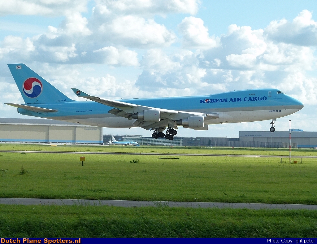HL7499 Boeing 747-400 Korean Air Cargo by peter
