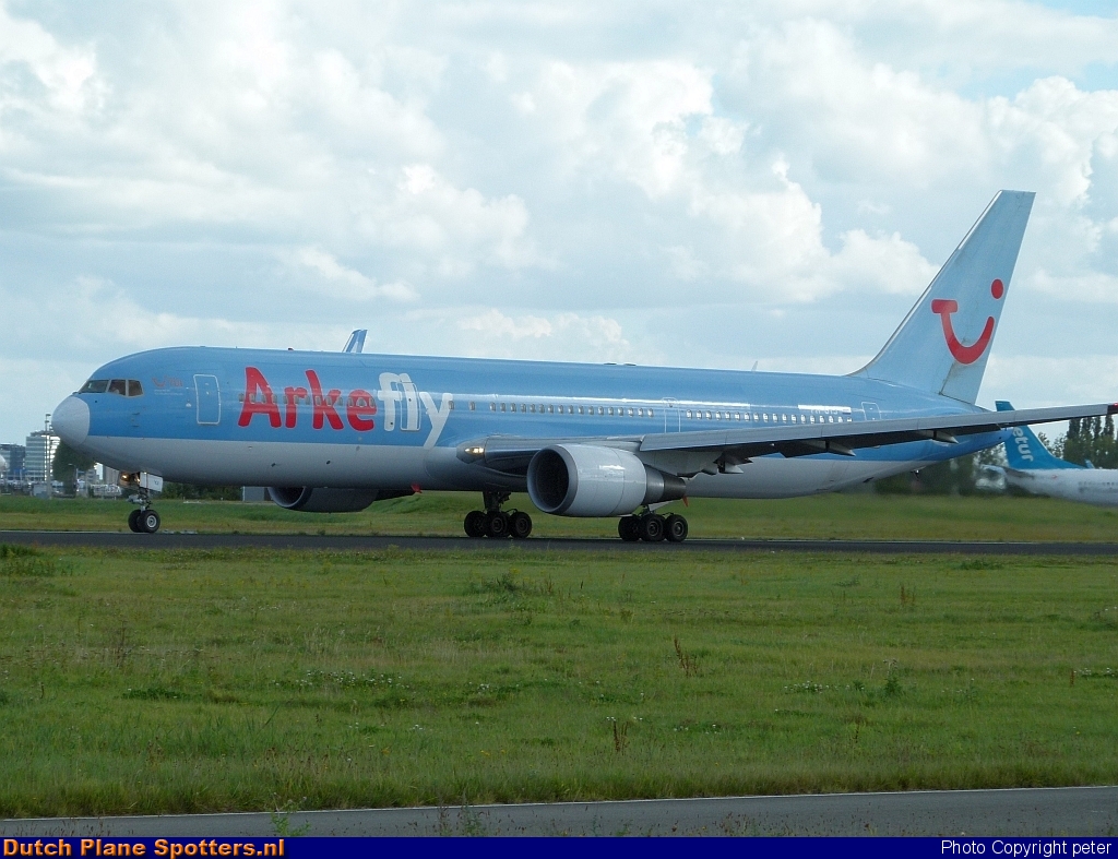 PH-OYJ Boeing 767-300 ArkeFly by peter