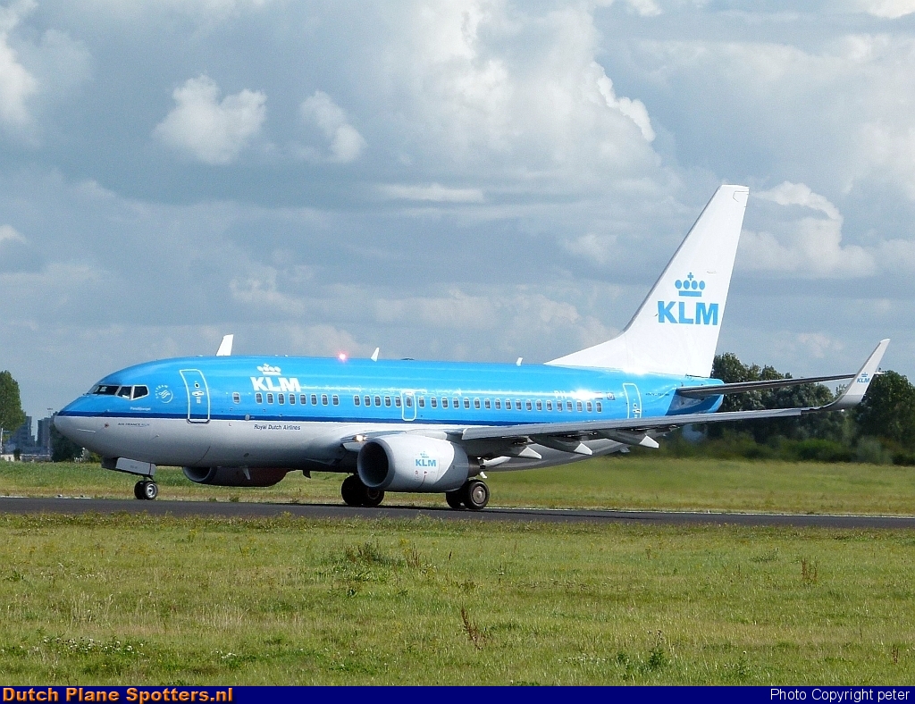 PH-BGO Boeing 737-700 KLM Royal Dutch Airlines by peter