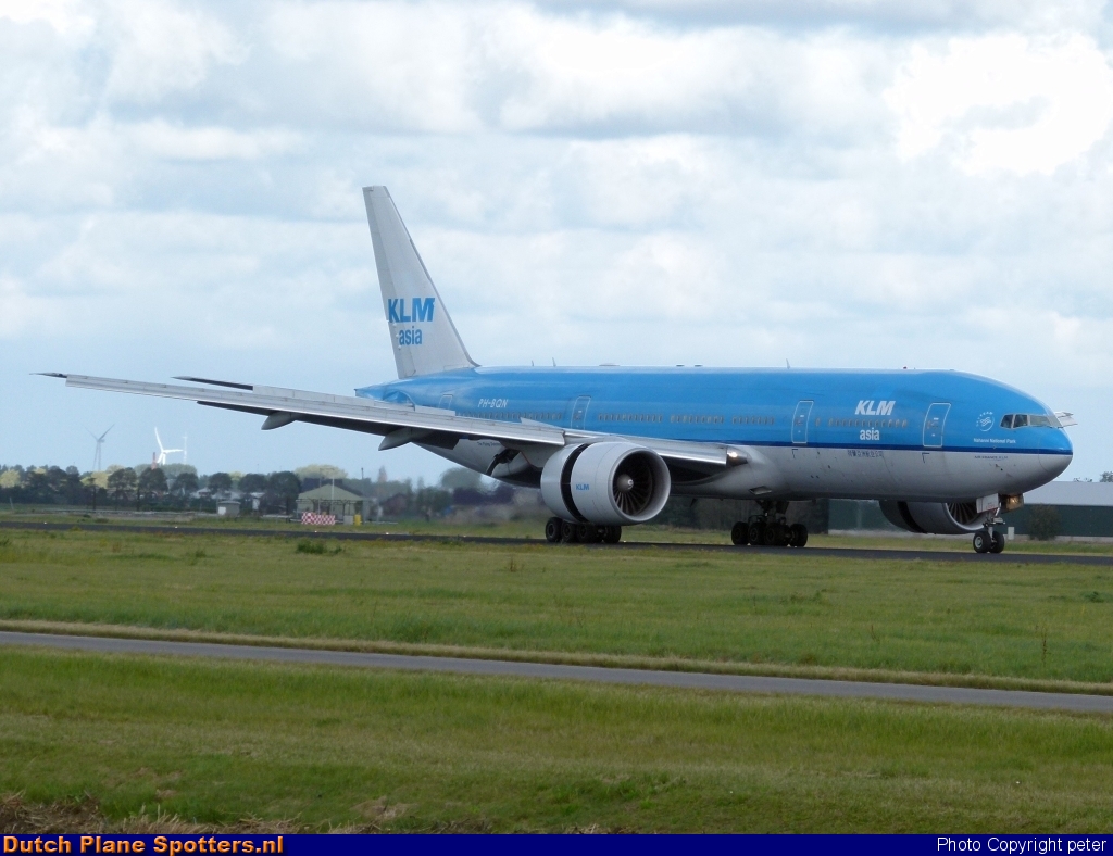 PH-BQN Boeing 777-200 KLM Asia by peter